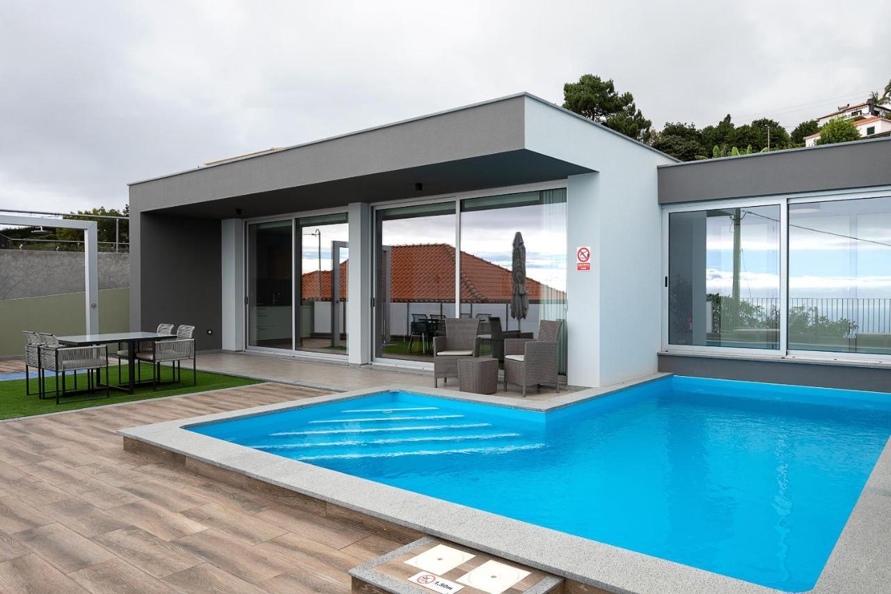 King'S Paradise Estreito Da Calheta Exterior photo